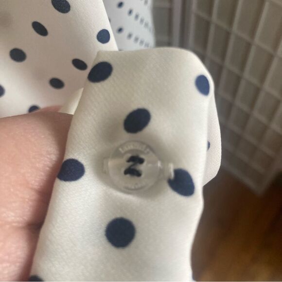 Laundry by Shelli Segal White Blouse with Navy Polka Dots, Size Small - Picture 11 of 12